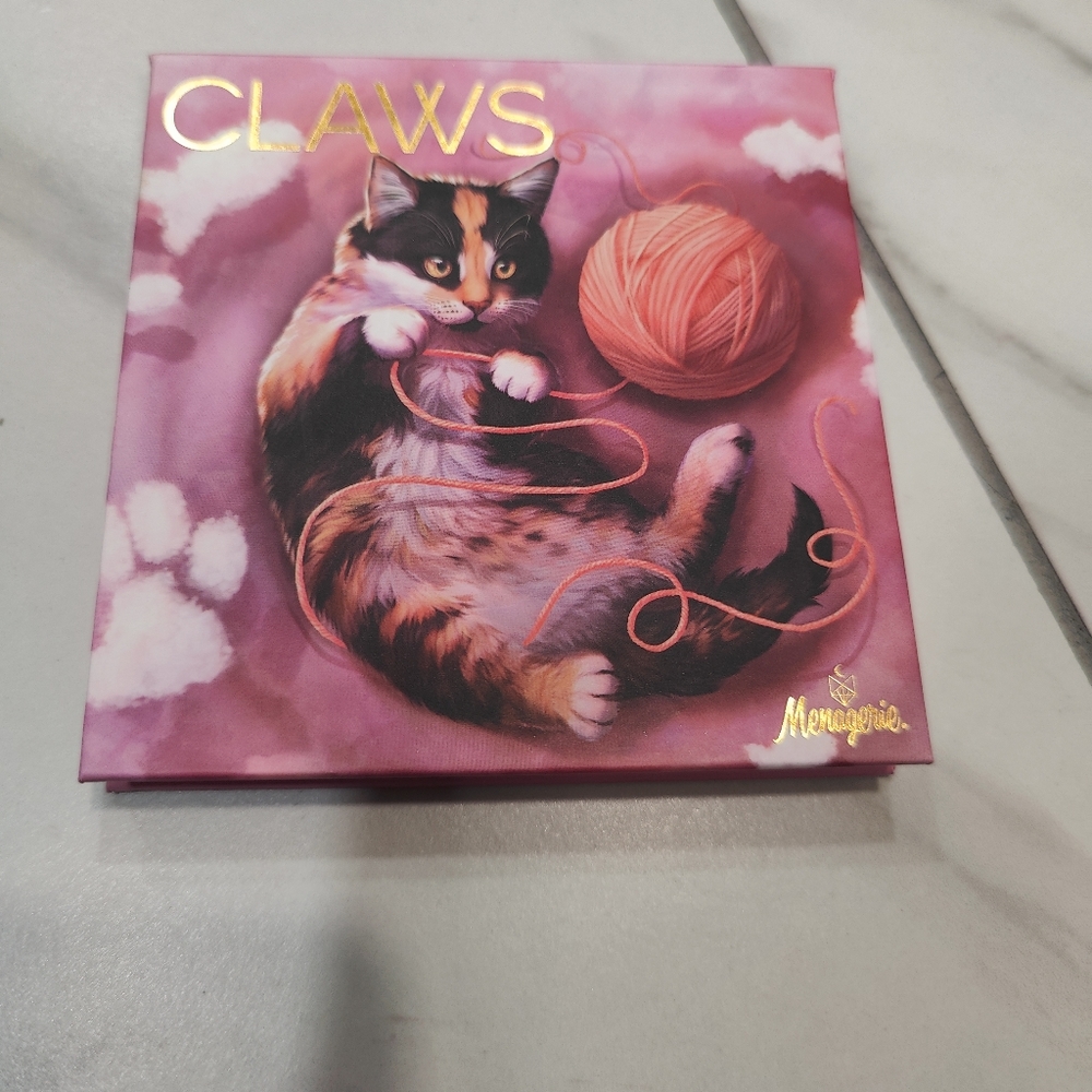 Menagerie Cosmetics Claws palette